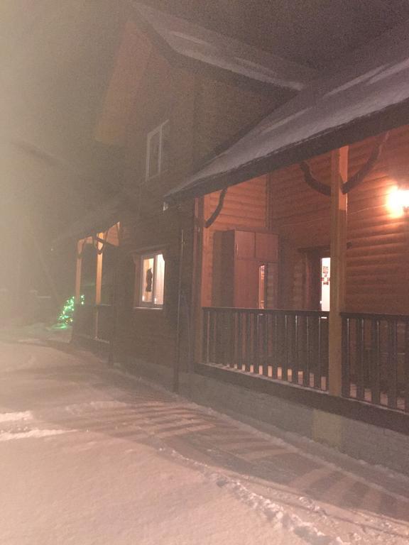 Сонячні Карпати Hotel Slavsko Exterior foto